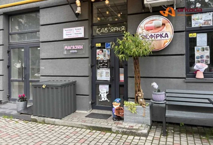 Продам комерційне приміщення з працюючим бізнесом -фасад  22м2 - фото 1