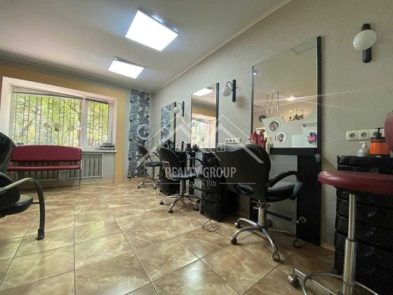 Продається комерційне приміщення по вул. Собоності Кривий Ріг