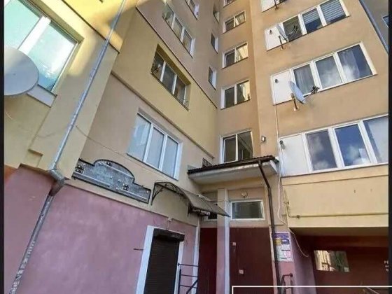 Продаж комерційного приміщення поруч парку Шевченка Івано-Франківськ