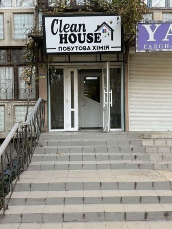 Продаж магазину ( Зарічний, р-н Бродвей ) - фото 1