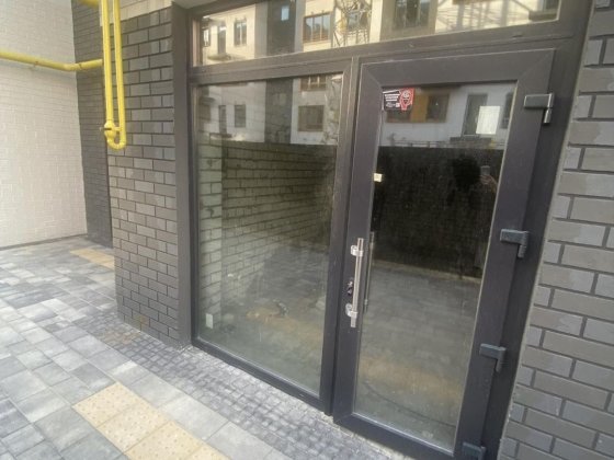 Продам комерційне приміщення в ЖК Молодість Ірпінь