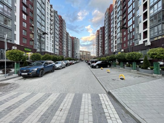 Продаж комерційного приміщення в ЖК Княгинин Івано-Франківськ