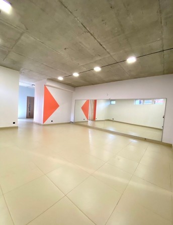 Продаж комерційного приміщення з ремонтом в Ірпені - фото 1