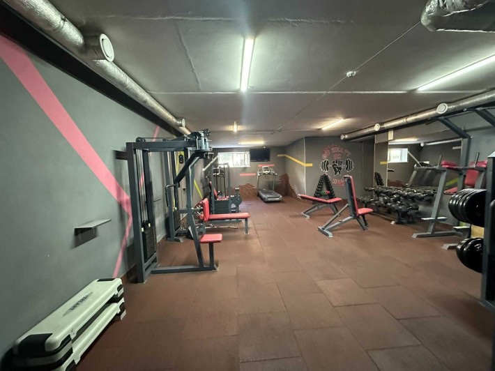Приміщення 204м2 з ремонтом (тренажерний зал) в Ірпені! Активний район - фото 1