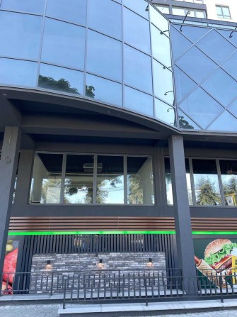 Продаж нежитлового приміщення в ТРЦ Княгинин по вул.Княгинин 44 - фото 1