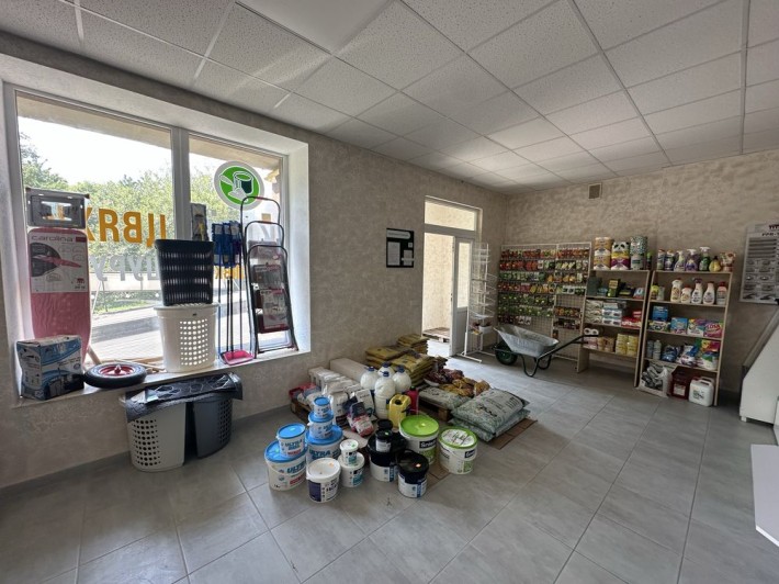 Продам приміщення комерційне в Пасічні 140м2 від власника - фото 1