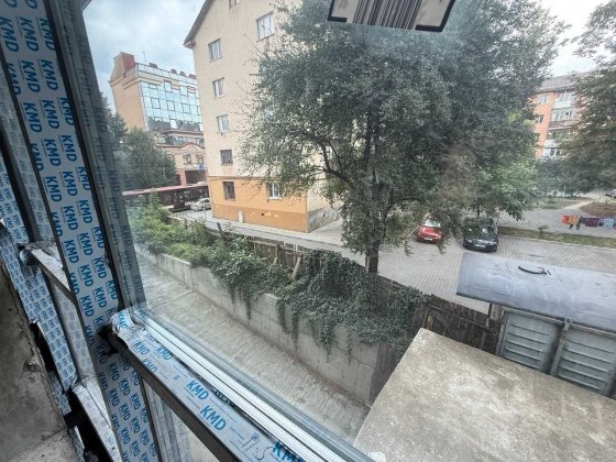 Продається комерційне приміщення в самому центрі міста - гаряча ціна . Івано-Франківськ