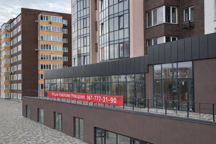 Продаж комерційних приміщень, вул. Соборна 289 (Луцьке кільце) - фото 1