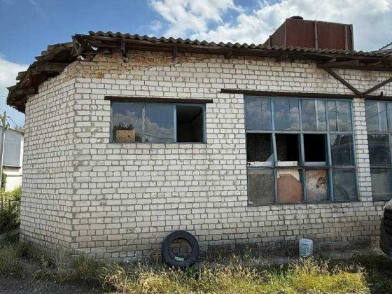 Продам приміщення під СТО Ровно