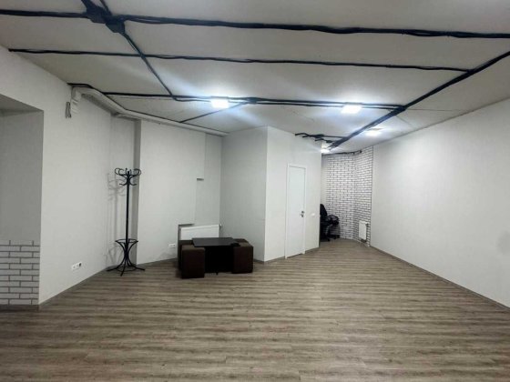 Продаж комерції 56 м² біля Центрального парку, вул. Університетська Ирпень