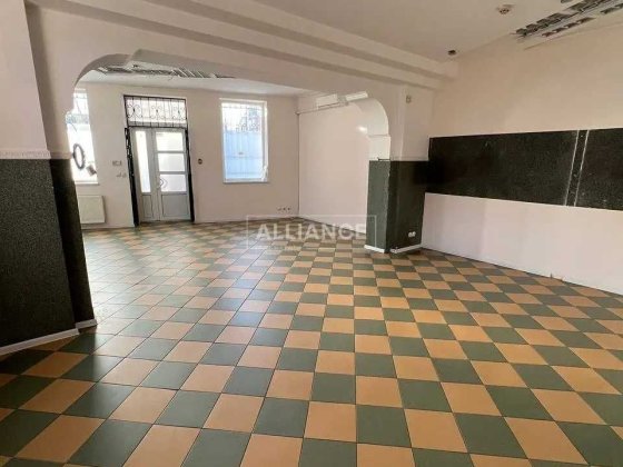 Продається комерційне приміщення по вулиці Галицька. Івано-Франківськ