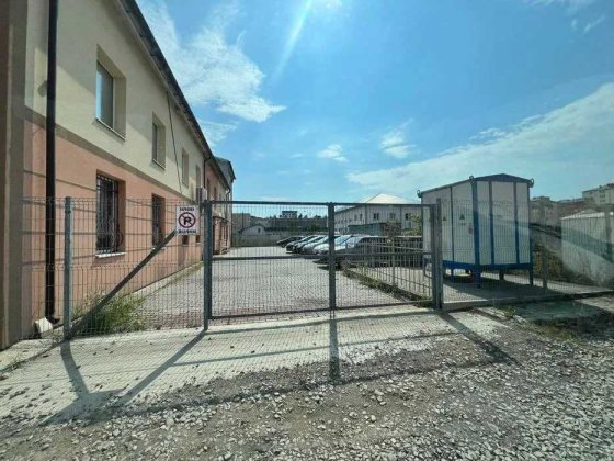 Продається виробничо-складський комплекс біля Велесу! Івано-Франківськ