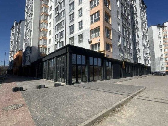 Комерційне приміщення по вул. Хіміків у жк Квартал Галицький (1000 м2) Івано-Франківськ