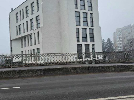 Продаж комерційного приміщення на вул. Шота Руставелі 2, площа 187.4м Івано-Франківськ