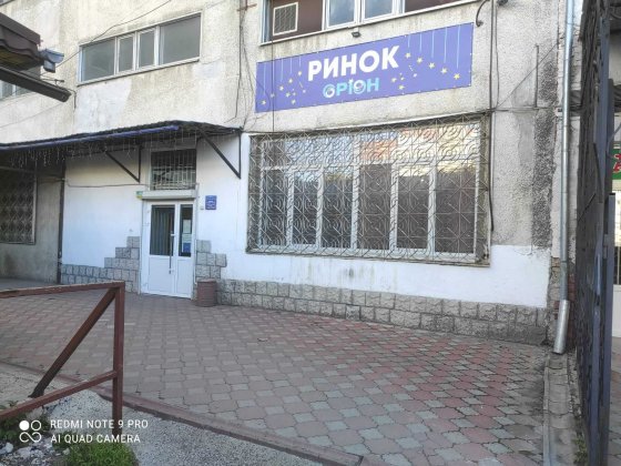 Продаж торгового приміщення 550кв.м/900 у.о/кв.м Тернопіль