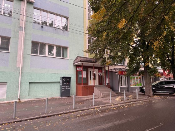 Продаж виробничо-торгового приміщення в Рівному Ровно