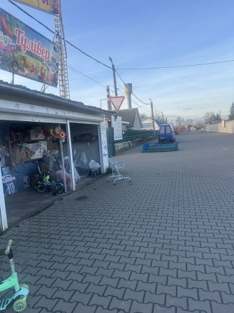 Торгове приміщення Краснодонців 145 кв. з окремим заіздом 24/7 - фото 1