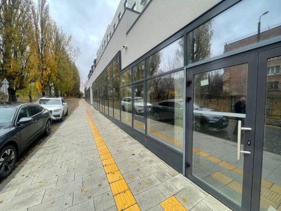 Фасадне пеиміщення на Ювілейному Рівне