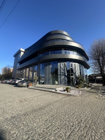 Продаж комерційного приміщення м.Ужгород ТЦ IDM Mall - фото 1