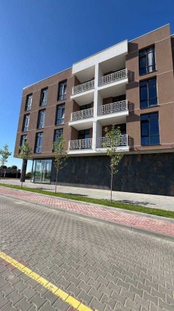 Продам комерційне приміщення в новобудові, житловий масив «Грін Хілз». - фото 1