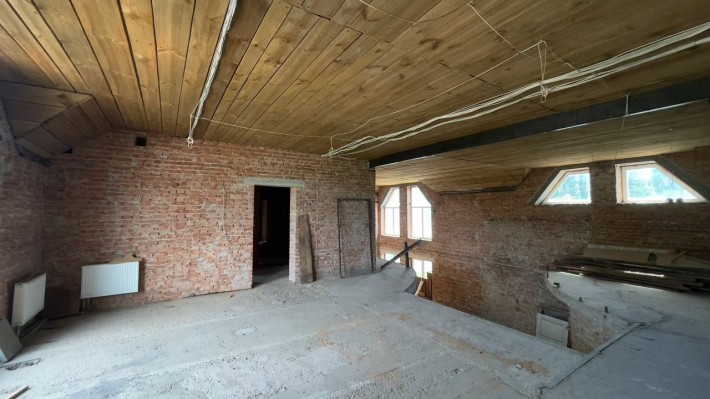 • Приміщення 495 кв.м. + земля 6 сот.,вул. Соборна - фото 1