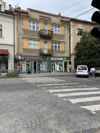 Приміщення на пл.Корятовича - фото 1