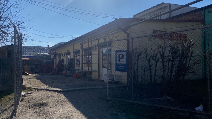 Продаж торгового павільйону (МАФ), м. Чернівці, вул. Ентузіастів, 2-А - фото 1