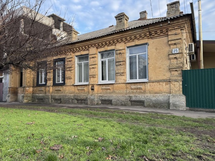 Перукарня, офіс, салон - центр міста - фото 1