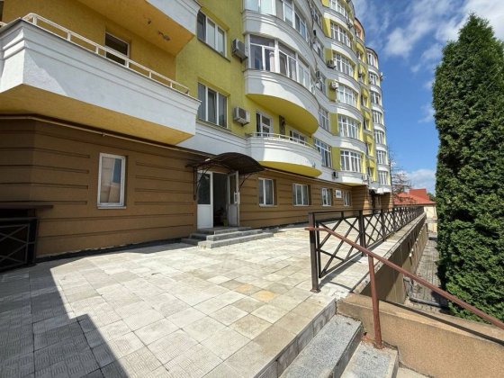 Продаж комерції в центрі під ваш бізнес!!! Ровно