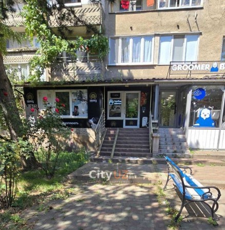 Продається комерційне приміщення на вул. Минайській - фото 1