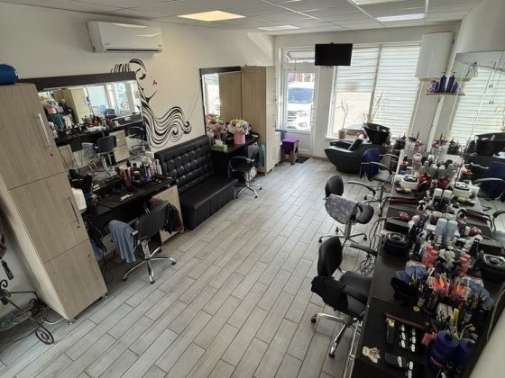 Продаж комерційного приміщення, на Калинівському ринку! Черновцы