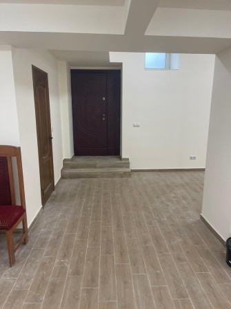 Продам комерційне нежитлове приміщення  54м² Ракоці 22 - фото 1