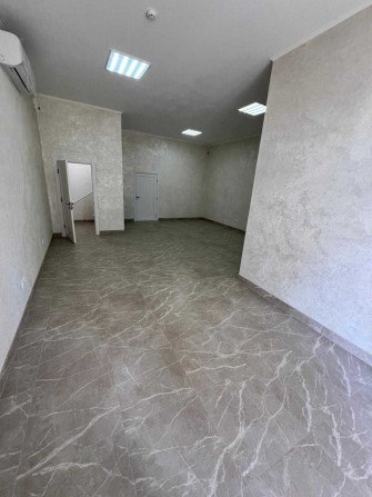 комерційне приміщення з ремонтом в ЖК Кришталеве озеро - фото 1