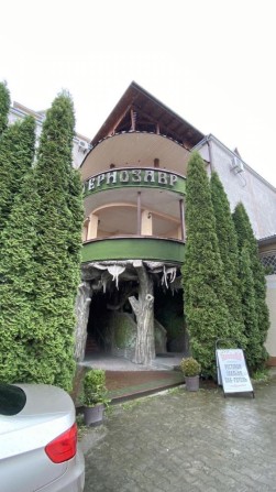 Продам велику нерухомість ресторано-готельний комплекс - фото 1