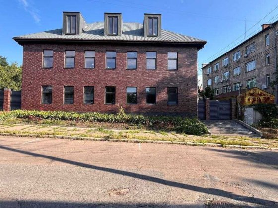 Продаж окремого приміщення в самому Центрі міста вул. Єлицька Чернігів