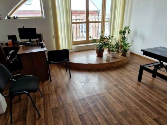 Продаж комерційного приміщення в історичній частині міста Ужгород