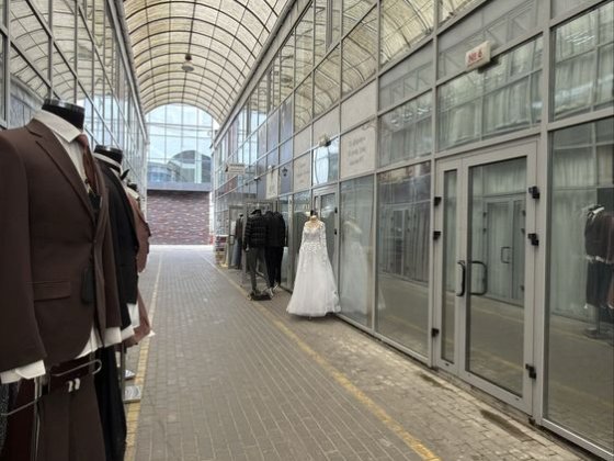 Ринок, 3й сектор, 2 поверхи Черновцы