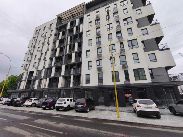 Продається комерційна нерухомість, вул. Сечені Код: 20101 - фото 1