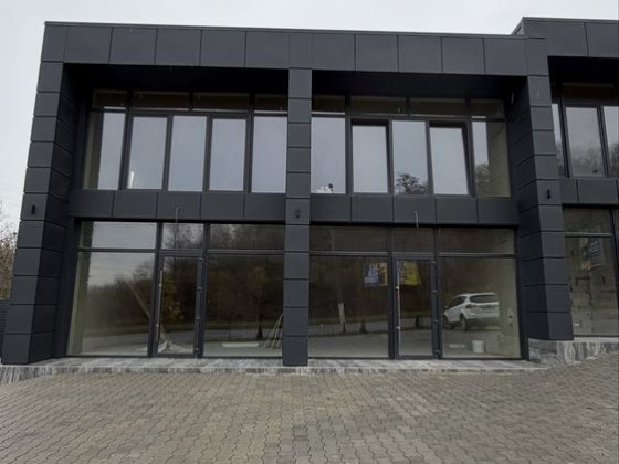 Продаж примішення (магазин) Чернівці