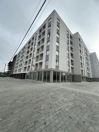 Продаж комерційного приміщення м.Ужгород при центр дорозі - фото 1