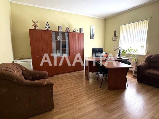 Вигідна пропозиція! Комерційне приміщення в р-ні Маршзаводу Чернівці