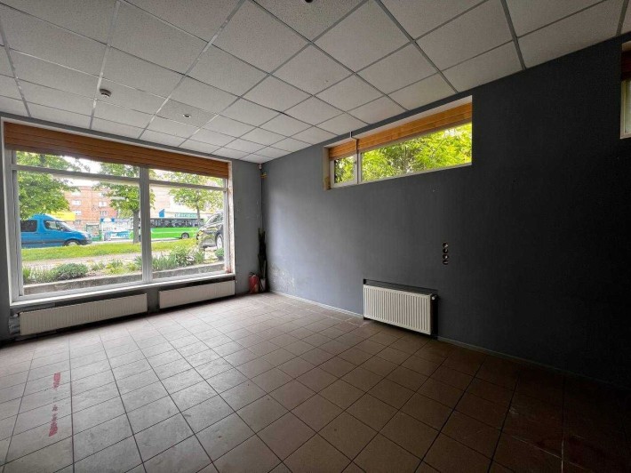 Продаж приміщення вільного призначення в районі Ж/Д вокзалу! - фото 1