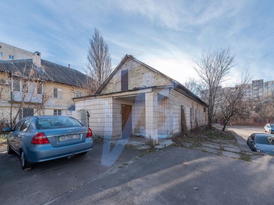 гарна інвестиція! м Дорогожичі окрема будівля! Терміново! без комісій Киев