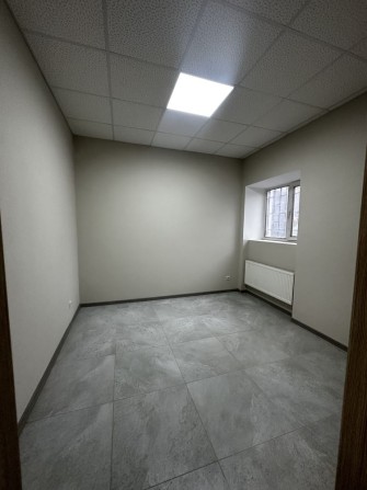 Продаж комерція 76 кв.м. пр-т Миру, 261 - фото 1