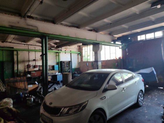 Продам  виробничо складськi примiщення Пр-т Миру 243. м.Чернiгiв Чернігів