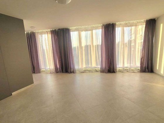 Приміщення - Квартира вільного призначення з дизайнерським ремонтом Киев