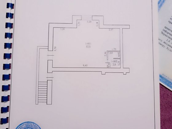 Продається комерційне приміщення від власника у цокольному поверсі Чернигов
