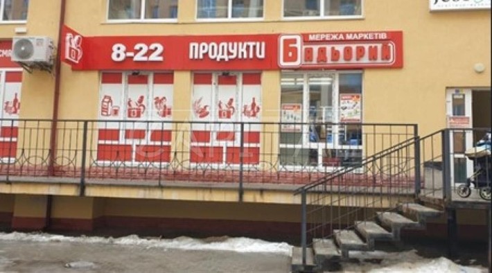 Продаж / Торгівельна площа 300м2/ вул. Валерія Лобановського, Чайки - фото 1