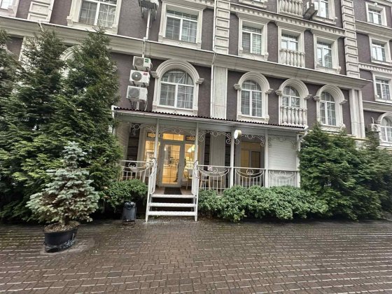 Продаж комерційного приміщення Дмітрія Луценко 6 ! Британський  кв! Киев