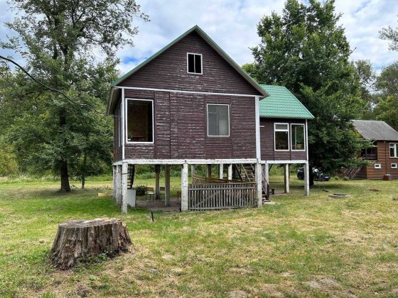 Продаж бази відпочинку на березі річки! Діючий бізнес! У межах міста Чернигов